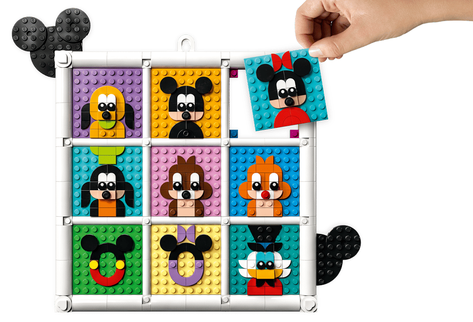 Disney:  100 Years of Disney Animation Icons 43221