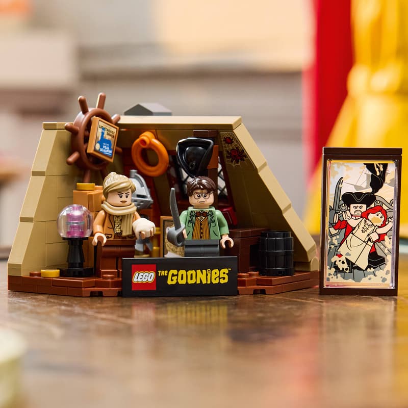 Lego Exclusives:  The Goonies: The Walshes' Attic 40773