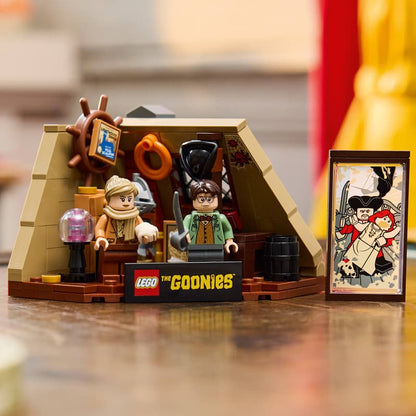 Lego Exclusives:  The Goonies: The Walshes' Attic 40773