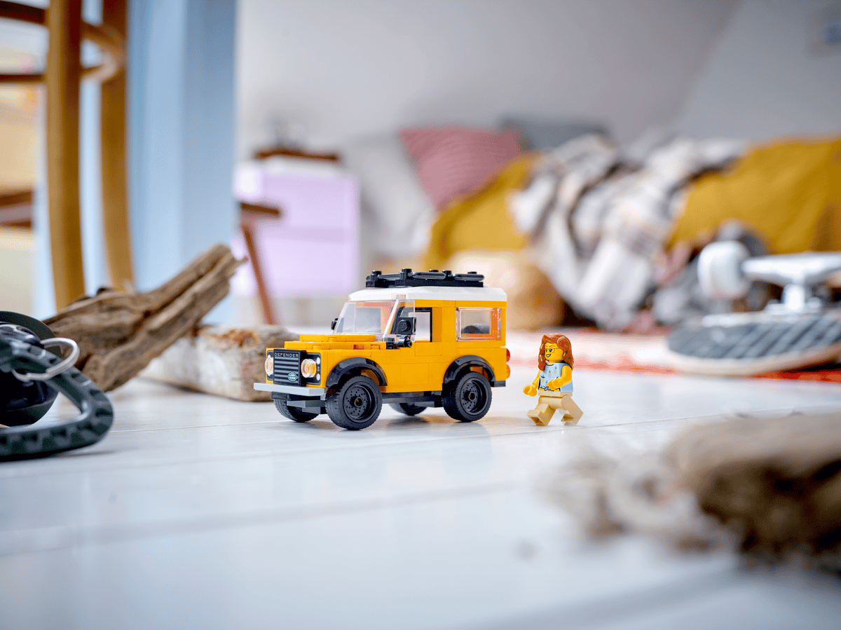 Creator: Land Rover Classic Defender 40650