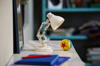 Ideas: Disney Pixar Luxo Jr. 21357