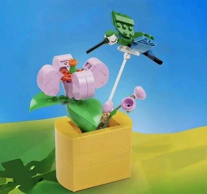 LEGO Exclusives:  Happy Hummingbird 6641463 - B&N Exclusive