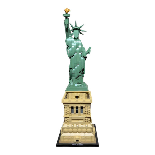 Architecture: Statue of Liberty 21042 (Pre-Owned)