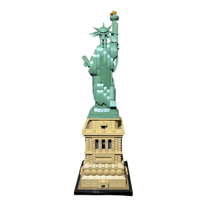 Architecture: Statue of Liberty 21042 (Pre-Owned)