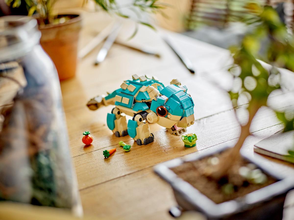 Jurassic World: Baby Bumpy Ankylosaurus 76962