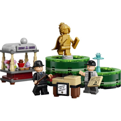 Harry Potter:  Ministry Munchies & The Daily Prophet Stands  40901
