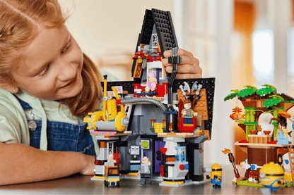 Despicable ME4:  Minions and Gru's Family Mansion 75583