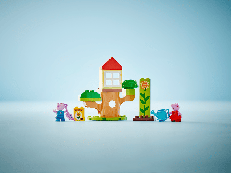 Duplo:  Peppa Pig Garden and Tree House 10431