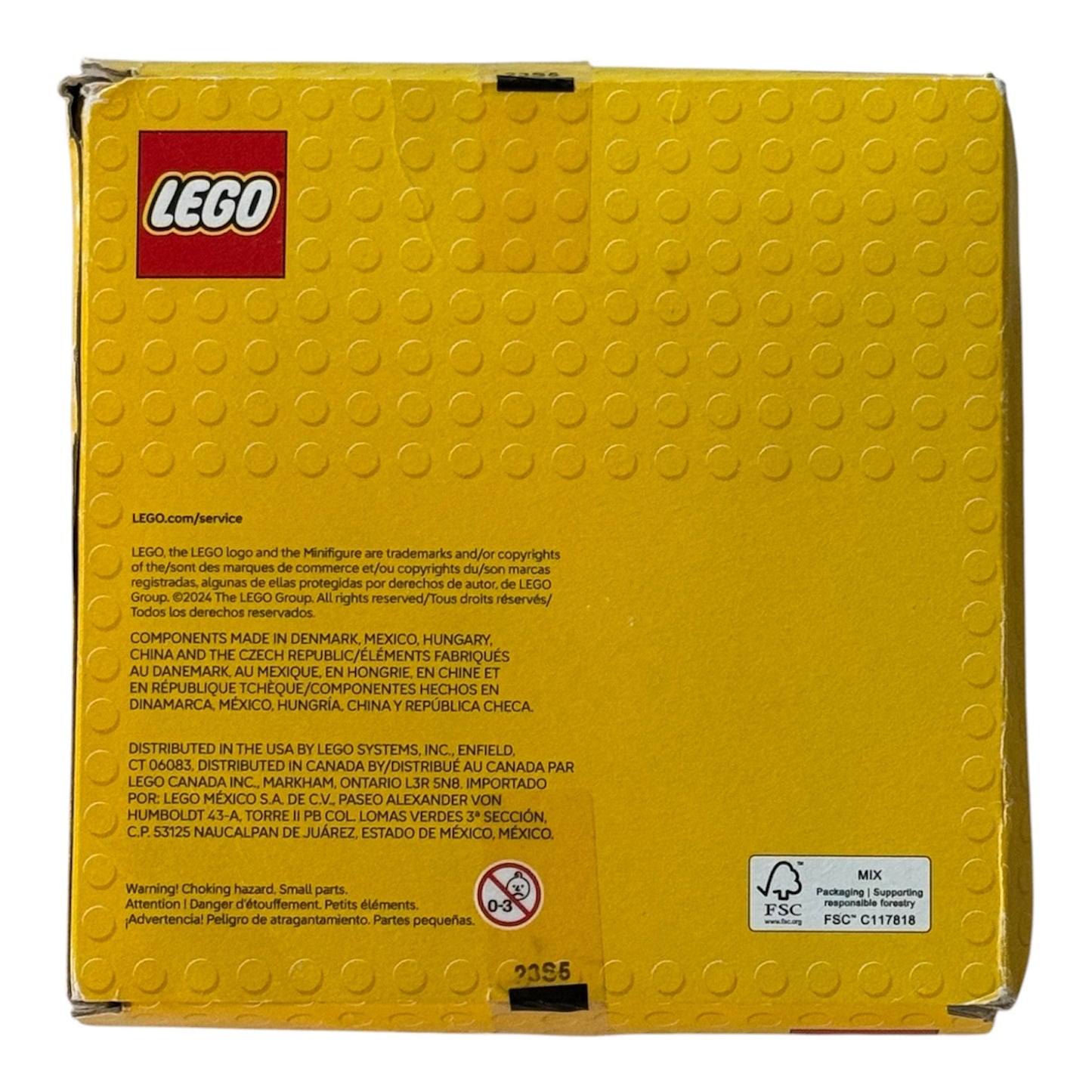 LEGO Exclusives:  Fish Tank 6605179 (Damaged Box)