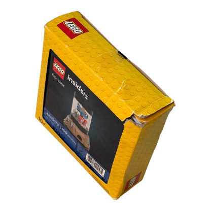 LEGO Exclusives:  Fish Tank 6605179 (Damaged Box)