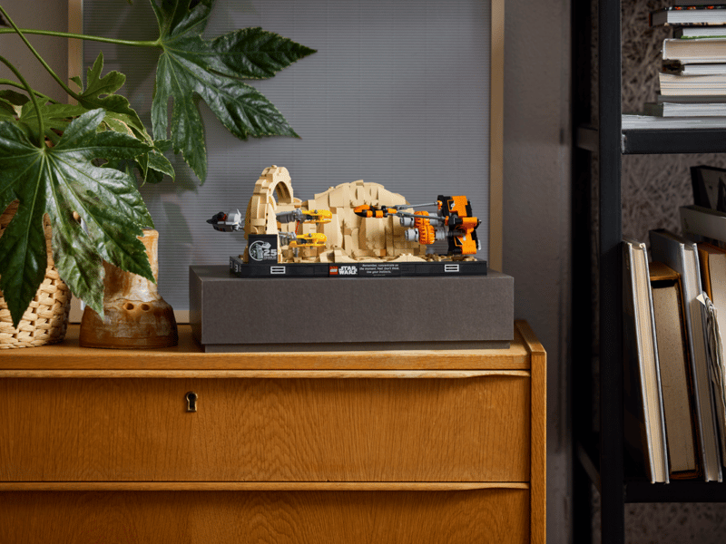 Star Wars:  Mos Espa Podrace Diorama 75380