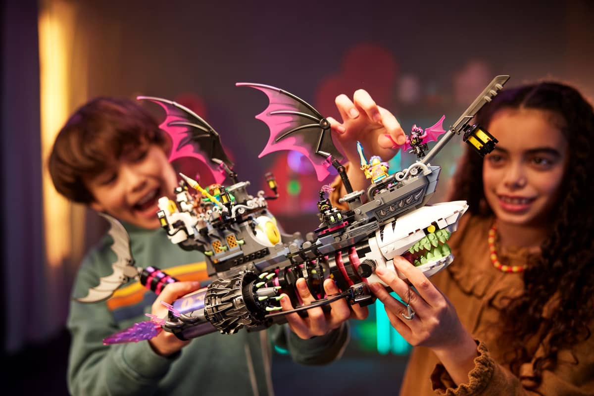 Dreamzzz:  Nightmare Shark Ship 71469