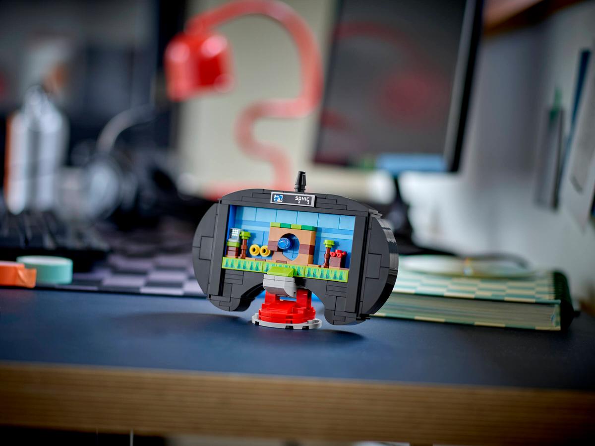 Sonic the Hedgehog: Sega Genesis Controller 40769