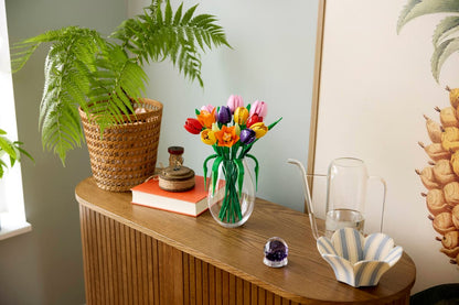Botanicals:  Tulip Bouquet 11501